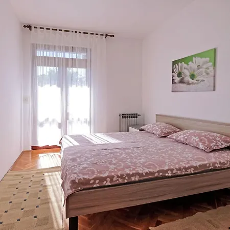 Dragica - Pul302 By Interhome