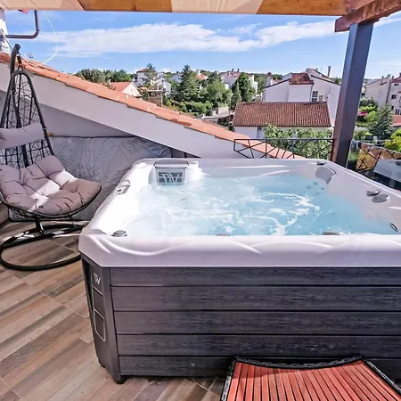 Dragica - Pul302 By Interhome * Pjescana Uvala
