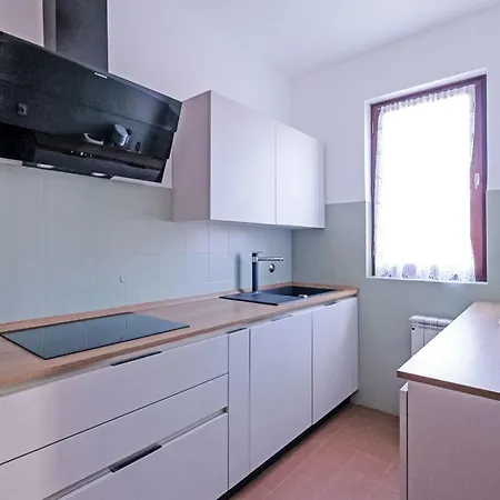 Dragica - Pul302 By Interhome * Pjescana Uvala